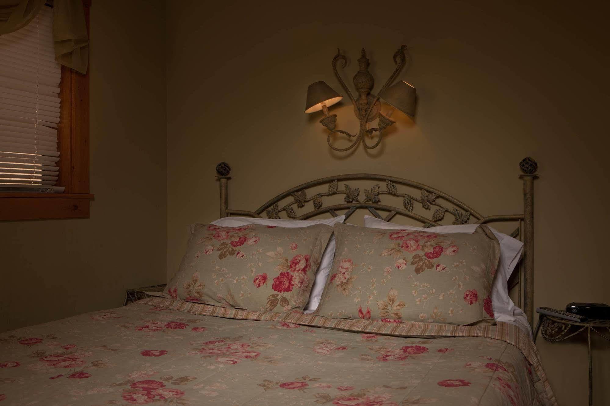 Idyllwild Bunkhouse Villa Ngoại thất bức ảnh