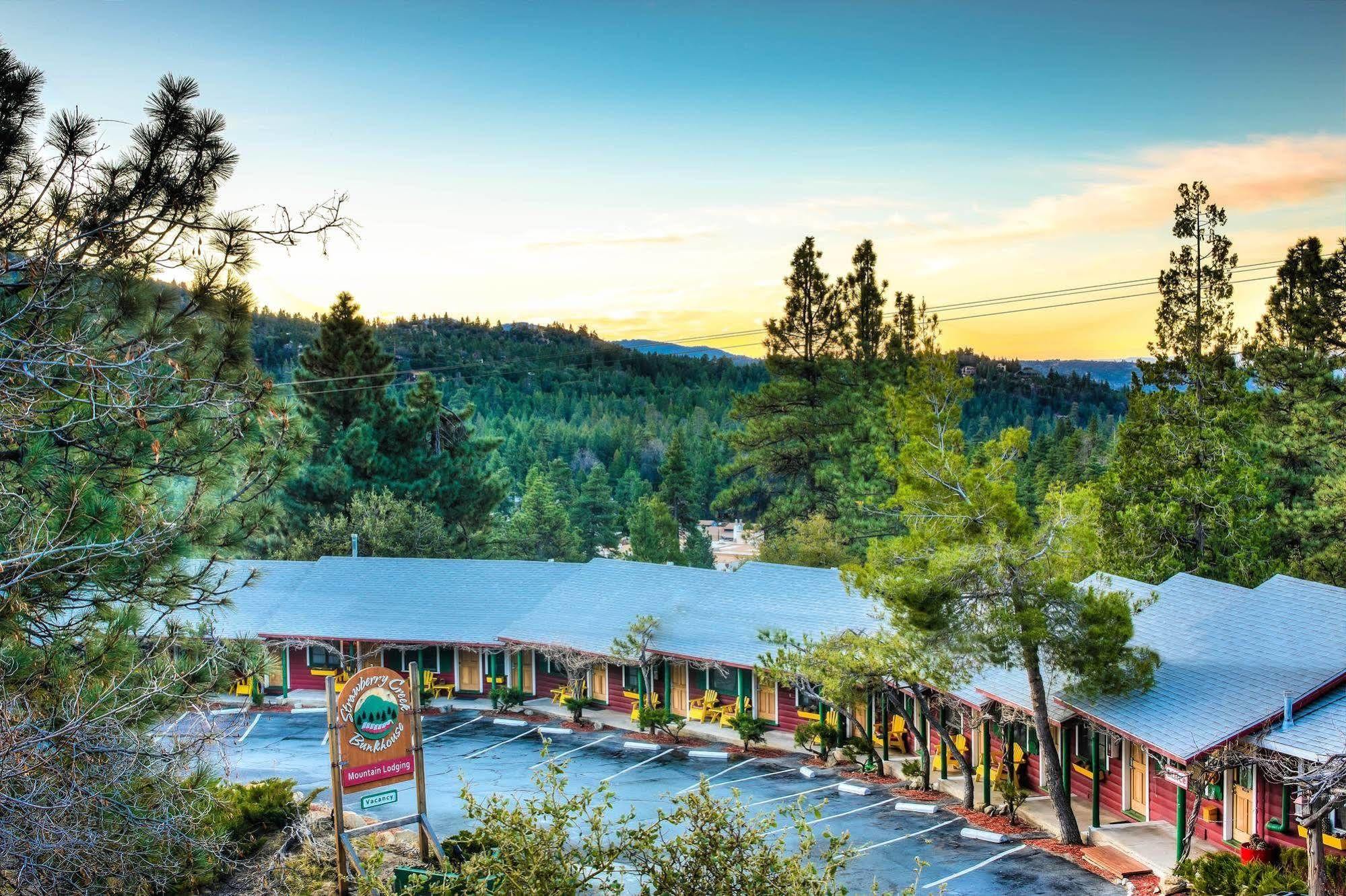 Idyllwild Bunkhouse Villa Ngoại thất bức ảnh
